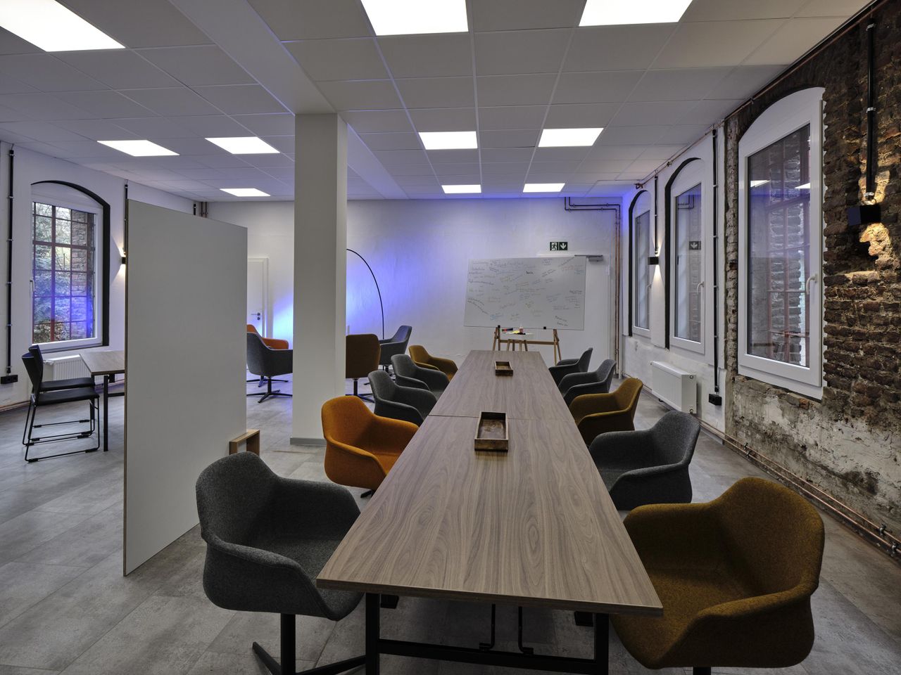 Rest der Welt Mobiles Arbeiten  Traste World. R110 image 2