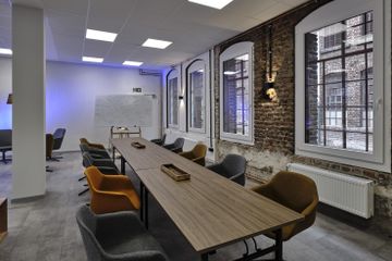 Rest van de wereld Mobiles Arbeiten Traste World. R110 image 1