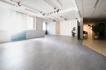 Munich Photostudio Studio #2 / Freifläche für Foto / Video | das modul / München image 6