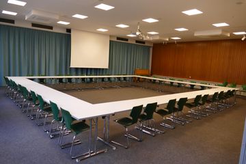 München  Boardrooms CVJM Haus - Großer Saal image 2
