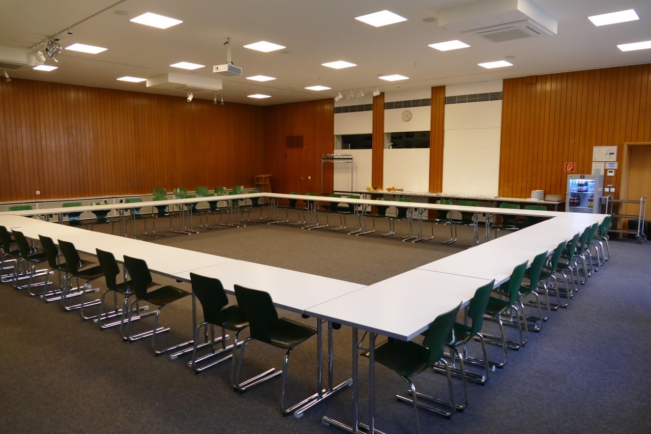 München  Boardrooms CVJM Haus - Großer Saal image 3