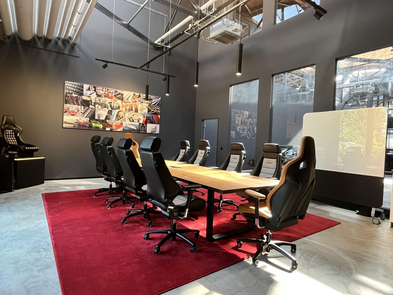 Berlin  Eventlocations FullMotion SimRacing Center + Tagungsraum & Outdoor Area image 7