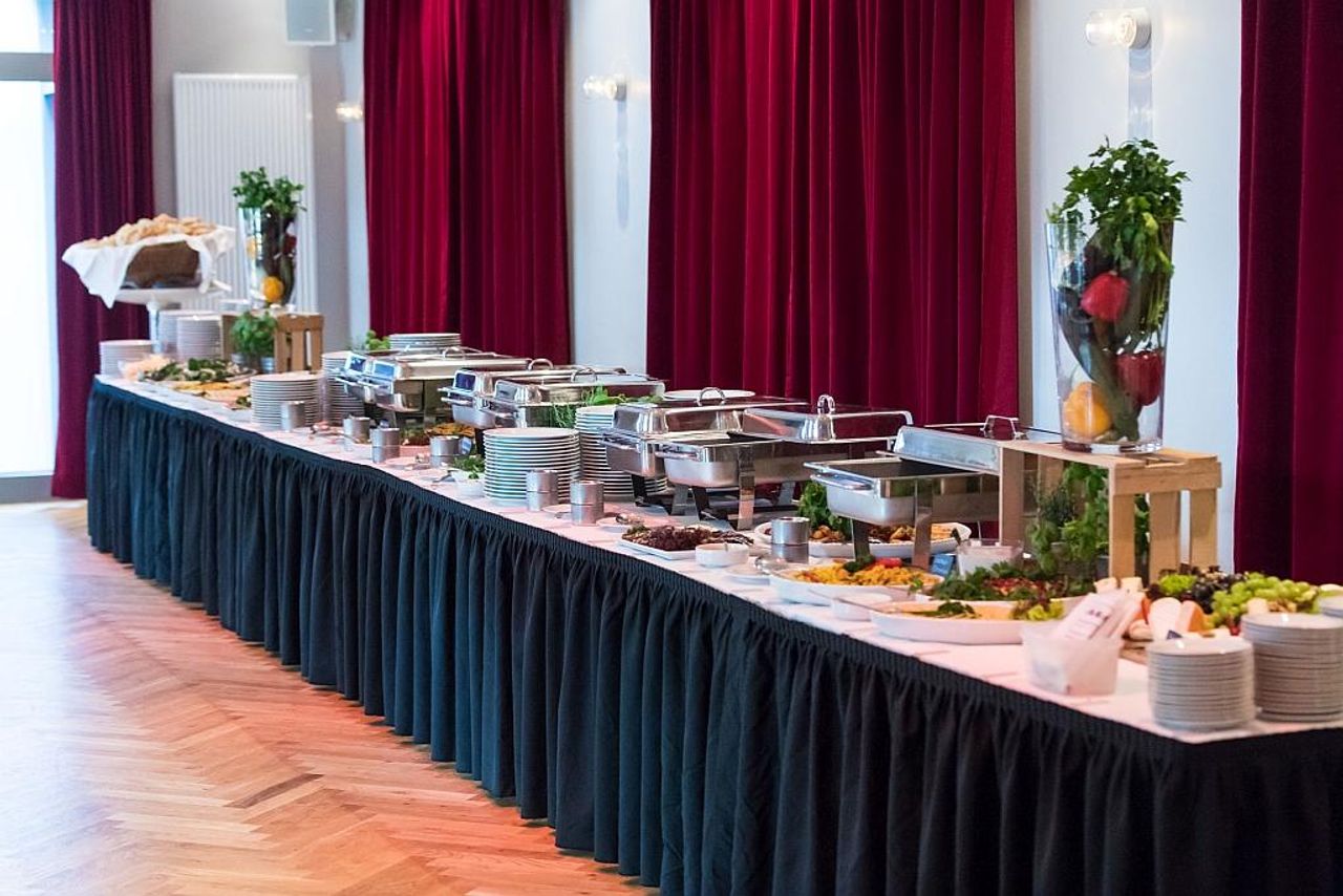 Berlin Offsite Meeting Eventlocations Ballhaus Walzerlinksgestrickt Berlin image 34