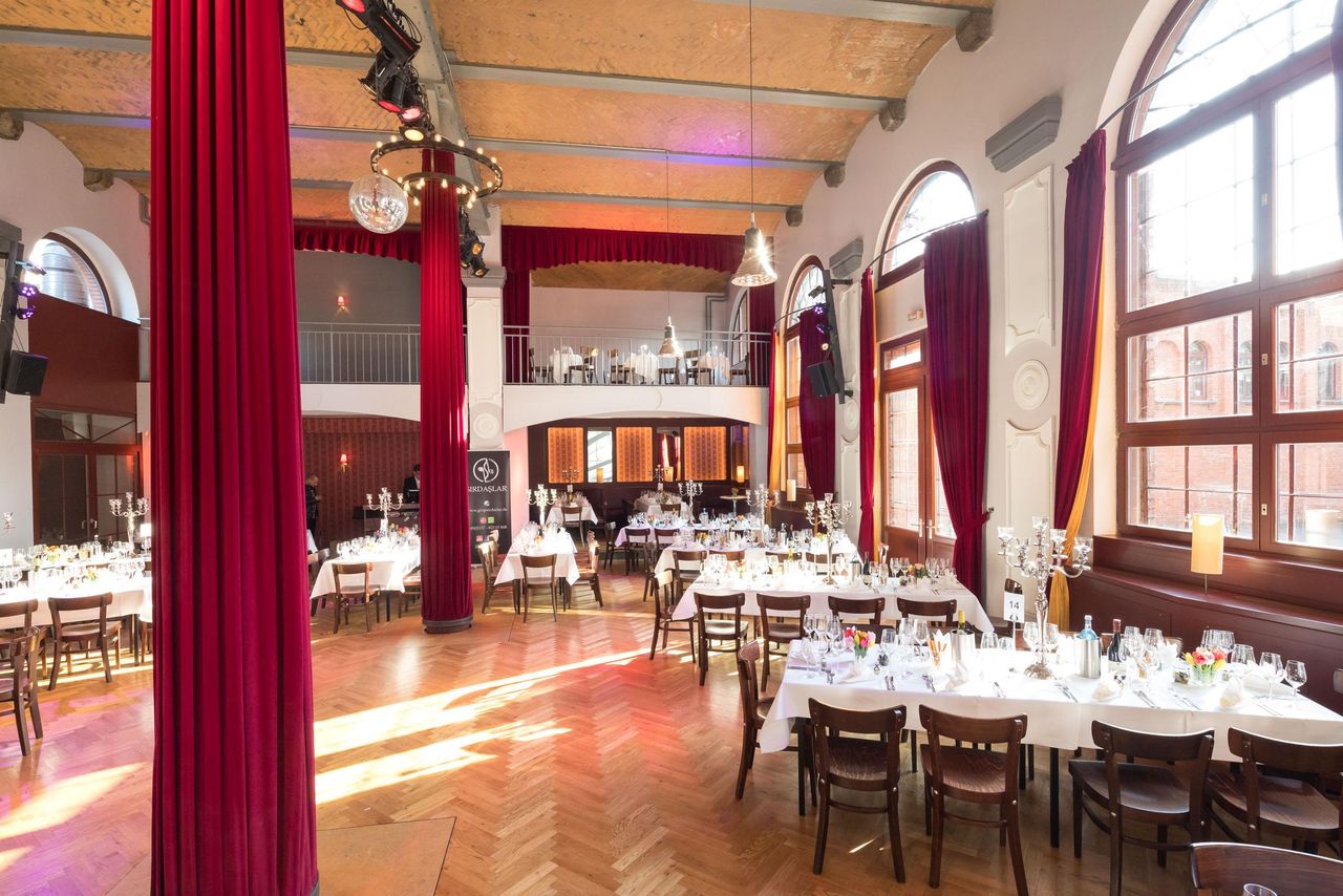 Berlin Offsite Meeting Eventlocations Ballhaus Walzerlinksgestrickt Berlin image 9