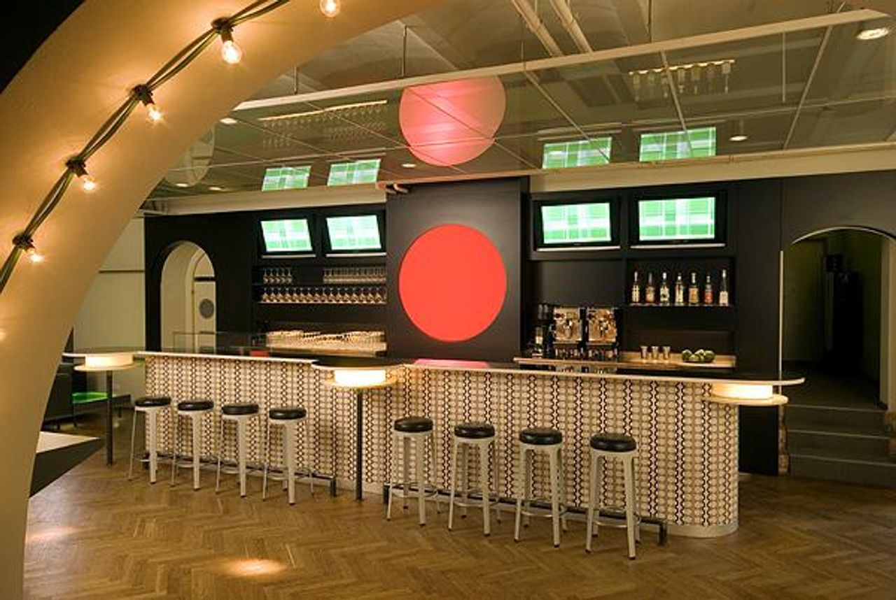 Berlin Offsite Meeting Eventlocations Ballhaus Walzerlinksgestrickt Berlin image 24