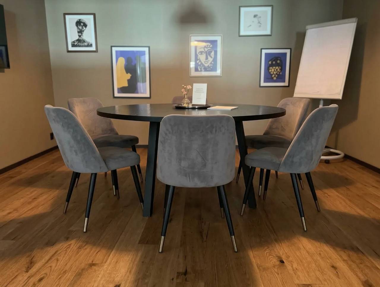 Berlin  Coworking space Meeting Room M101 image 0