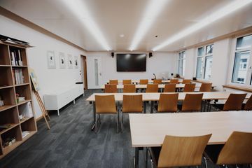 Zürich Seminar  Klassisches Schulzimmer 4 image 1
