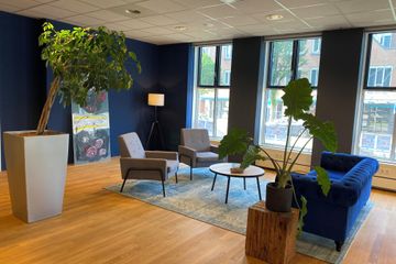 Enschede Client Meeting Business center Public Business Lounge image 1