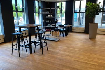 Enschede Client Meeting Business center Public Business Lounge image 2