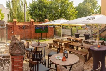 Berlin  Eventlocation Hoftheke image 3