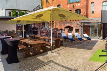 Berlin  Eventlocation Hoftheke image 4