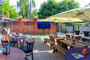 Berlin  Eventlocation Hoftheke image 5