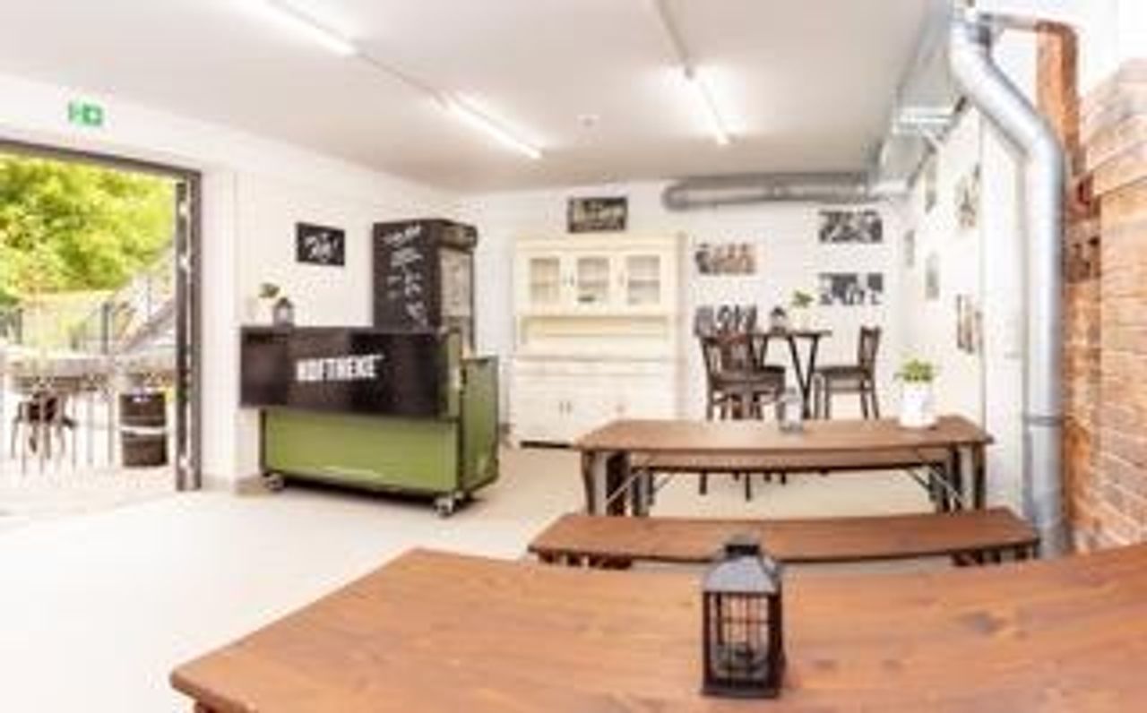 Berlin  Eventlocation Hoftheke image 15