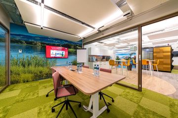 Rest der Welt Kundengespräch Sitzungszimmer Calamo image 1