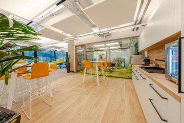 Rest der Welt Kundengespräch Sitzungszimmer Calamo image 3