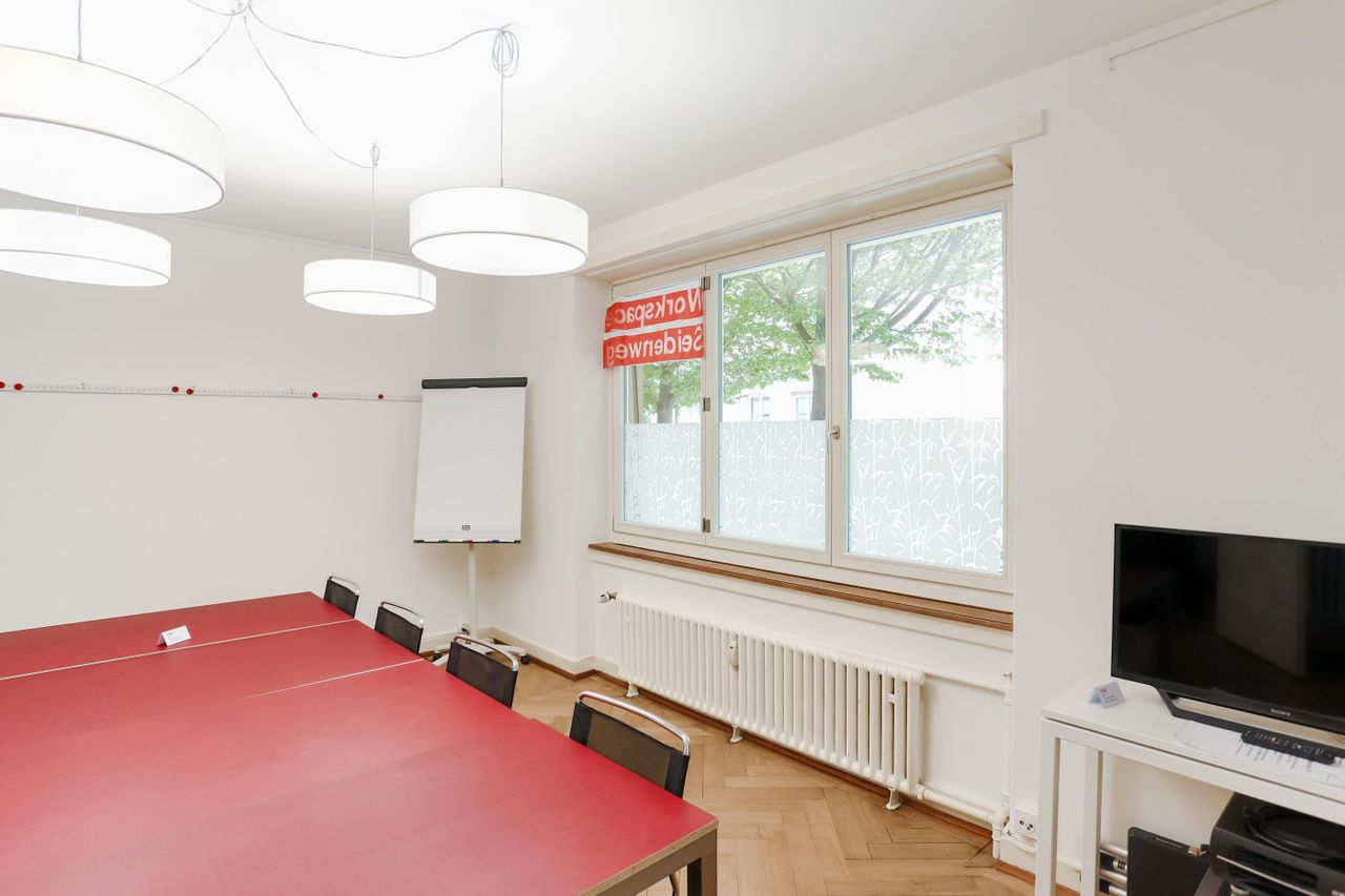 Rest der Welt Kundengespräch  Sitzungszimmer image 7