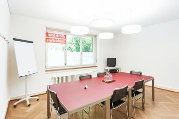 Rest der Welt Kundengespräch  Sitzungszimmer image 2