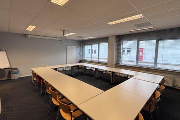 Hengelo  Meetingraum Vergaderkamer 026 image 2