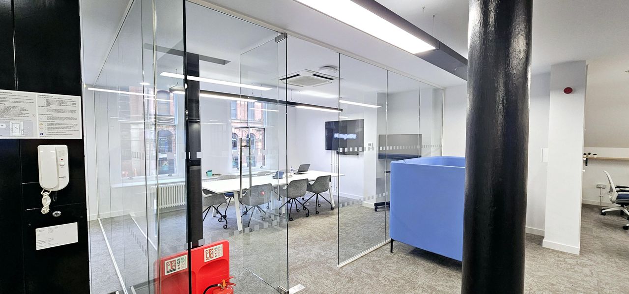 Manchester  Coworking spaces Full First Floor Hire image 3