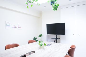 London Meeting room Meeting room 2 image 2