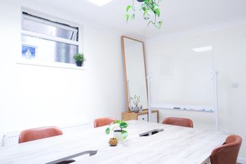 London  Meeting room Meeting room 2 image 1