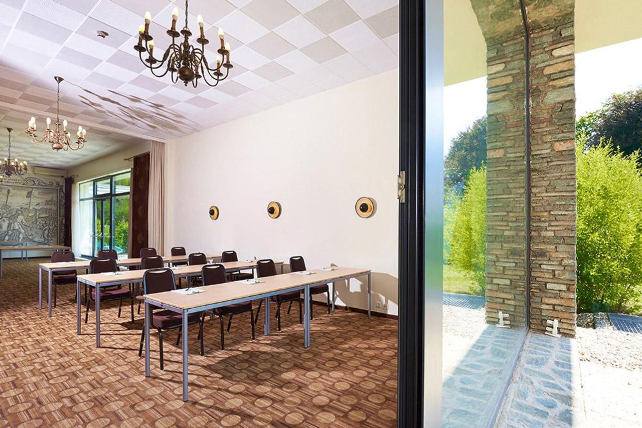 Rest der Welt  Tagungshotels Salon Carinthia image 3