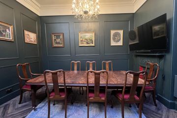 London Mobile Working Meeting room Boardroom Hire on Bedford Row – No.1 Georgian Venue in Holborn image 10