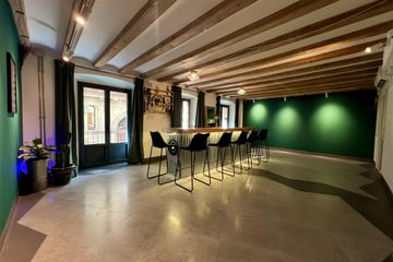 Barcelona Mobile Working Studio Reina Cristina image 10