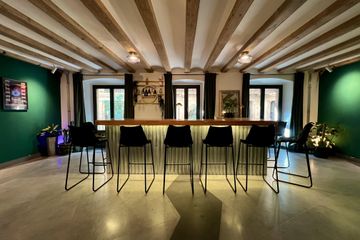 Barcelona Mobile Working Studio Reina Cristina image 9