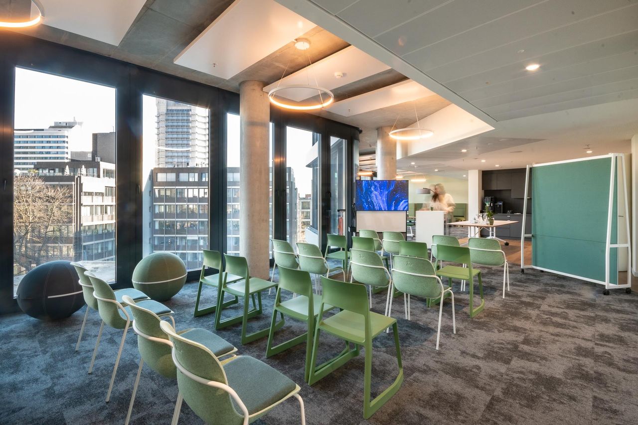 Rest of the World Kreatives Meeting Meeting room Workshop- & Eventraum image 0