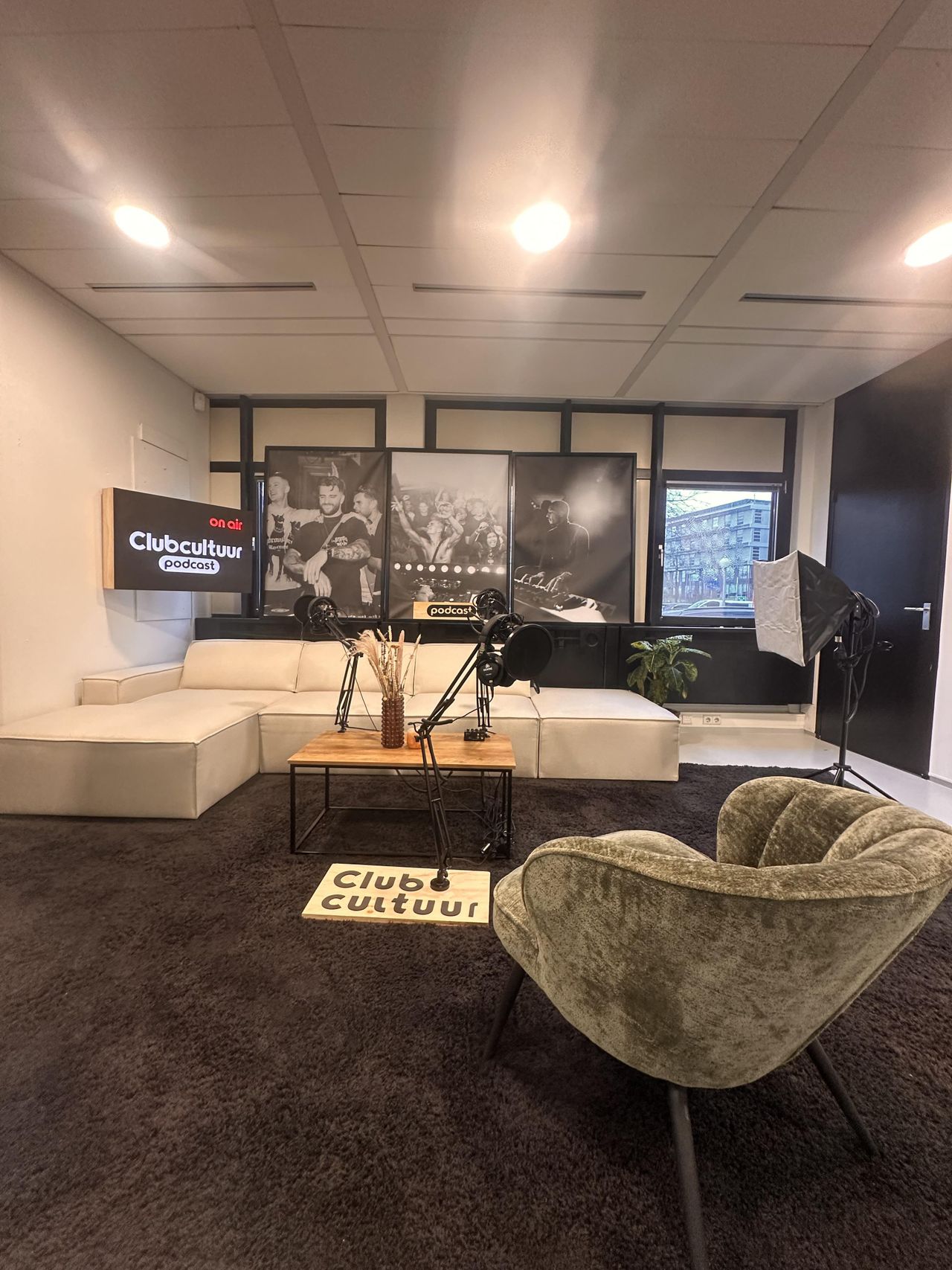 Rotterdam  Opnamestudio Rush2Meet podcast studio image 4