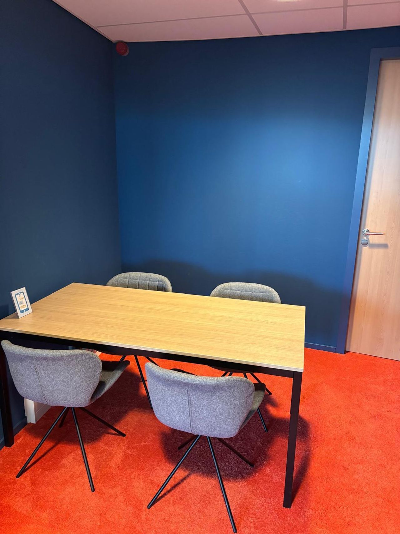Steenwijk  Bedrijvencentrum Spreekkamer 3 image 1