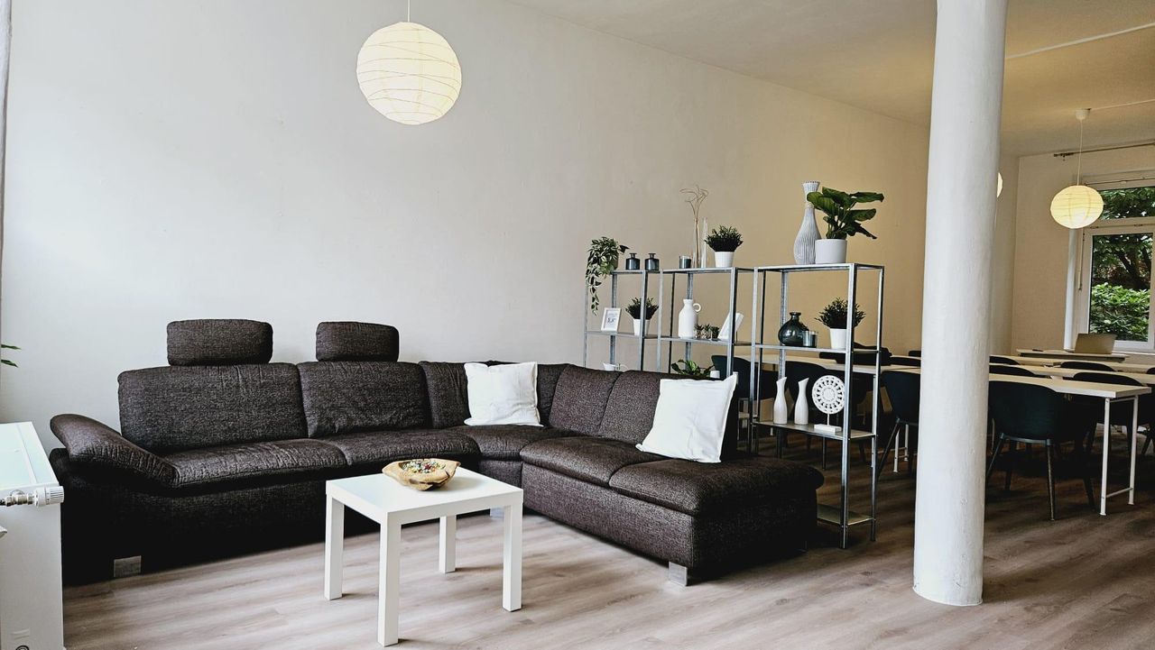 Hamburg  Training rooms FührungsFactory - großer Raum image 6