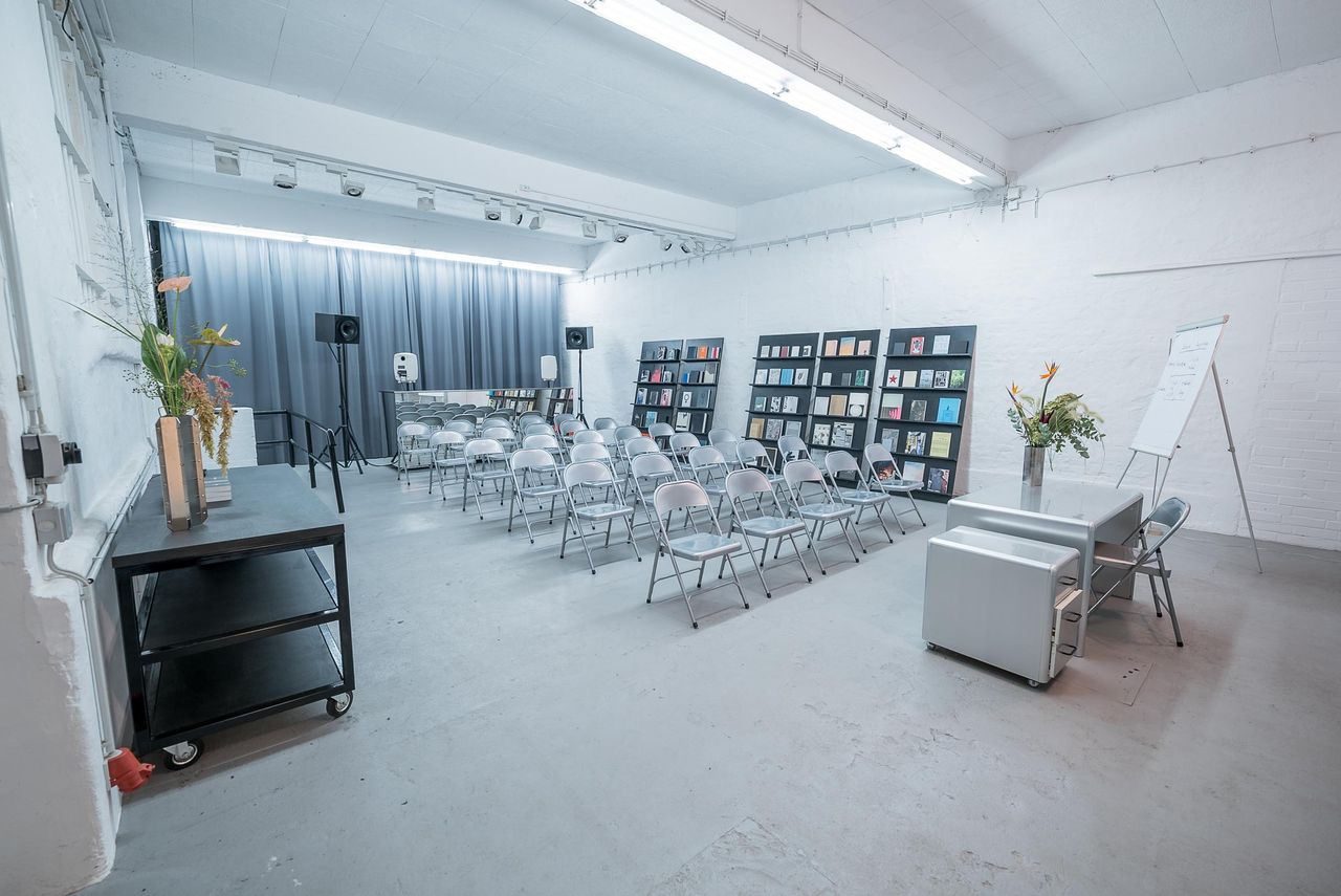 Düsseldorf Kreatives Meeting Studio  image 13