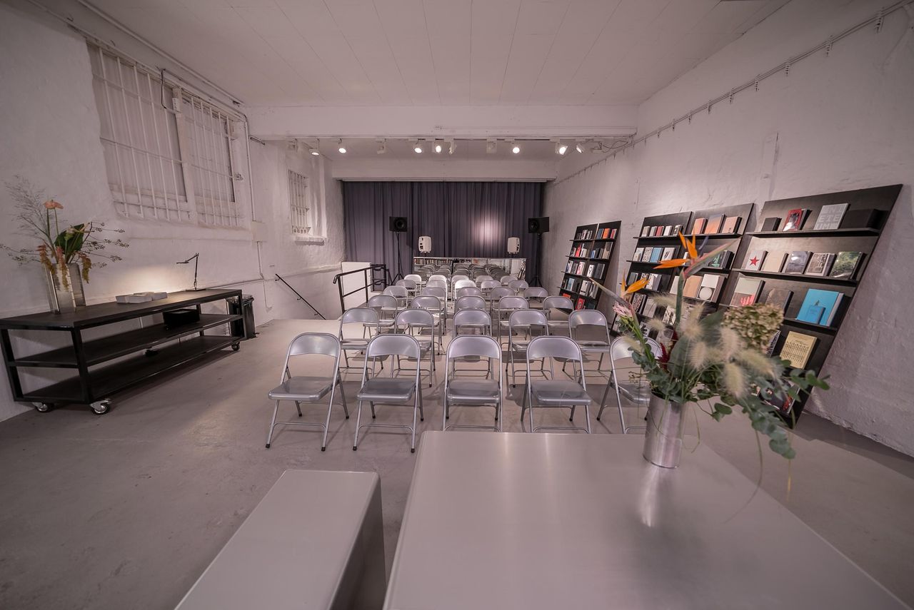 Düsseldorf Kreatives Meeting Studio  image 15