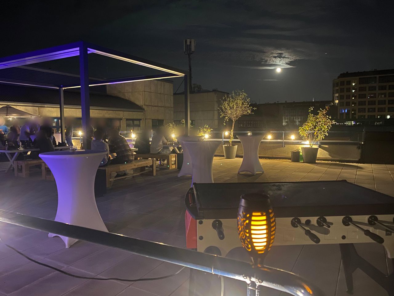 Berlin  Dachterrasse Weekand Event Location Rooftop Office image 4