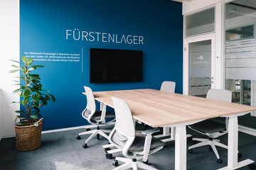 München  Coworking spaces Satellit Theresienhöhe - Meetingraum S image 1