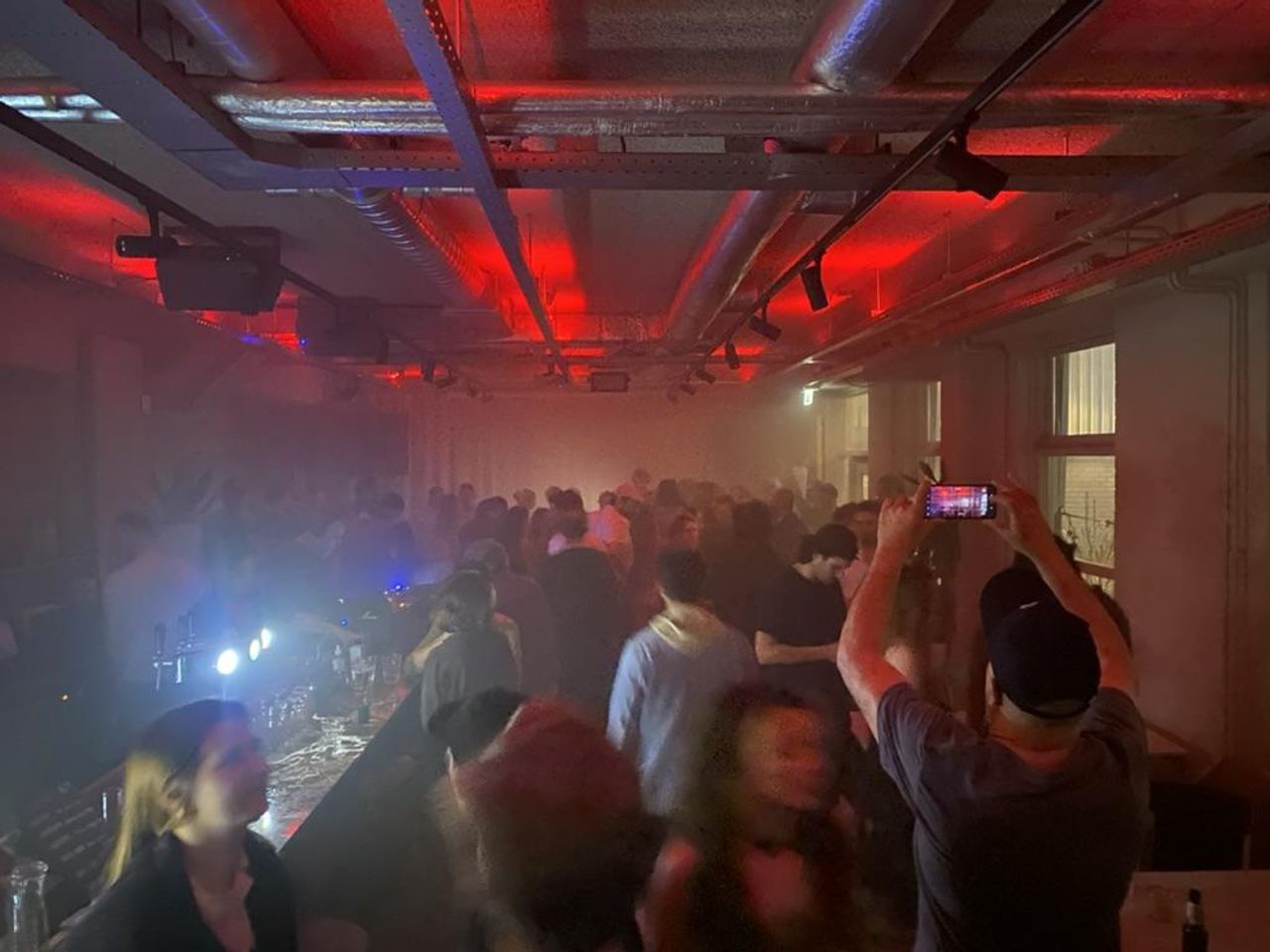 Amsterdam  Restaurant Main Bar / Restaurant Space image 15