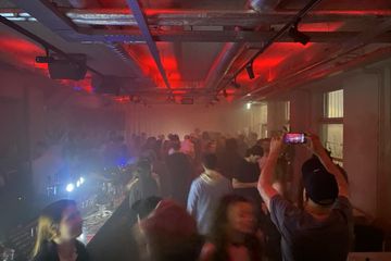 Amsterdam Restaurant Main Bar / Restaurant Space image 15