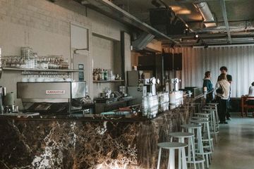 Amsterdam  Restaurant Main Bar / Restaurant Space image 8