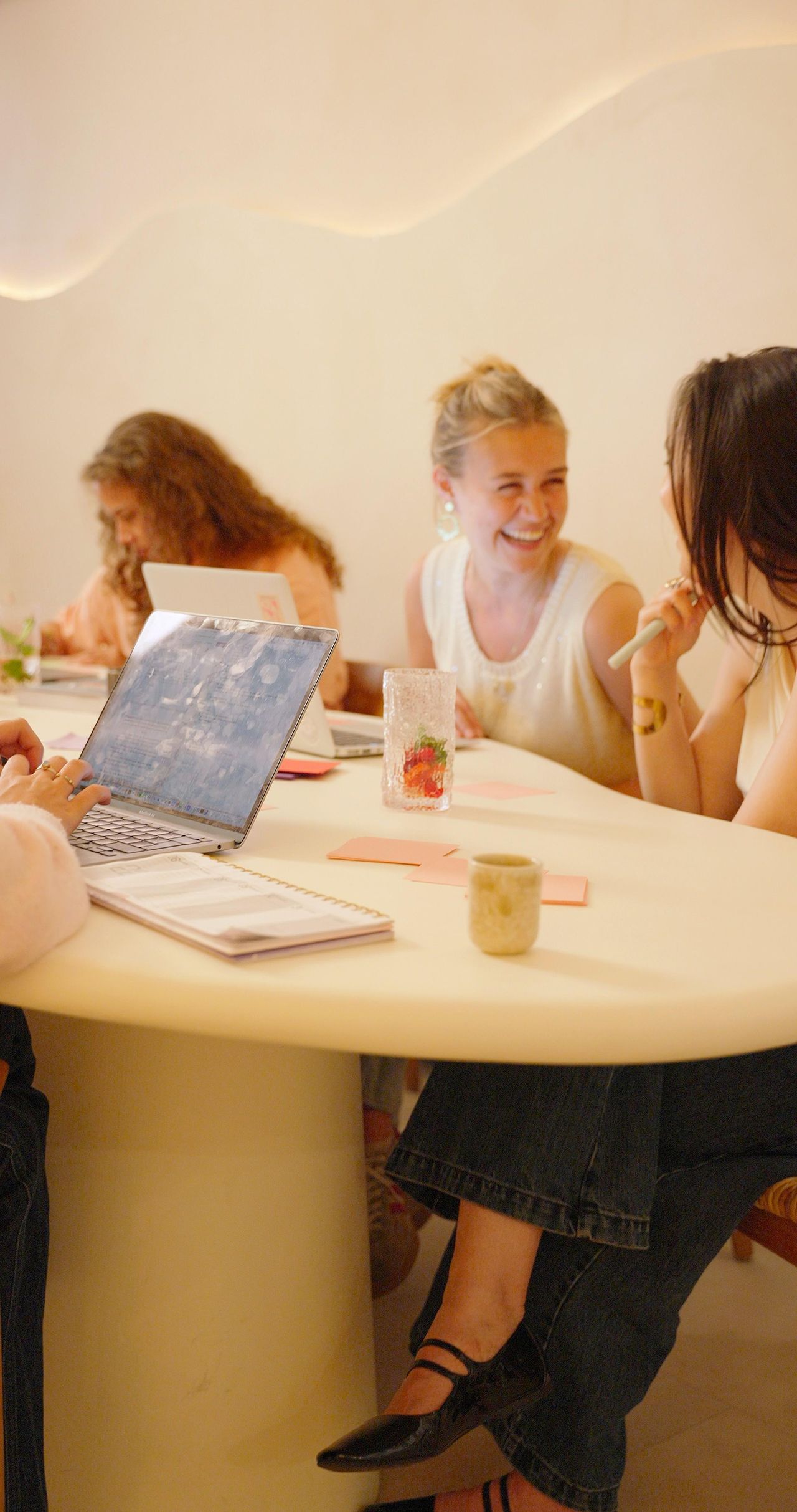 Leiden  Workspace Shared Laptop-friendly workspace image 10