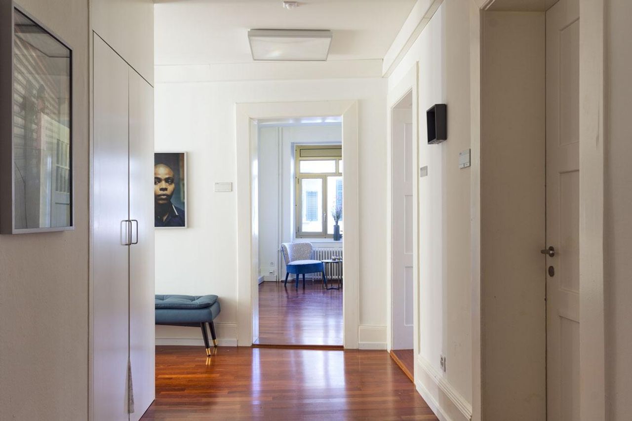 Zürich Kundengespräch  Sitzungszimmer Gross image 3