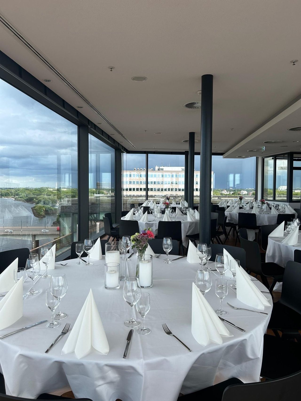 Bremen  Corporate event space Fly Deck image 5