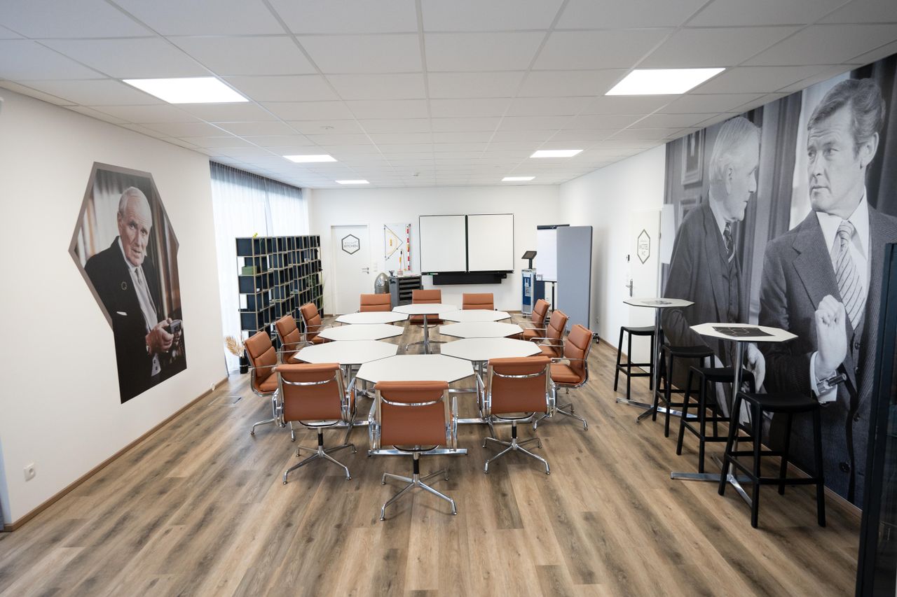 Rest of the World  Seminar rooms Raum Q image 5