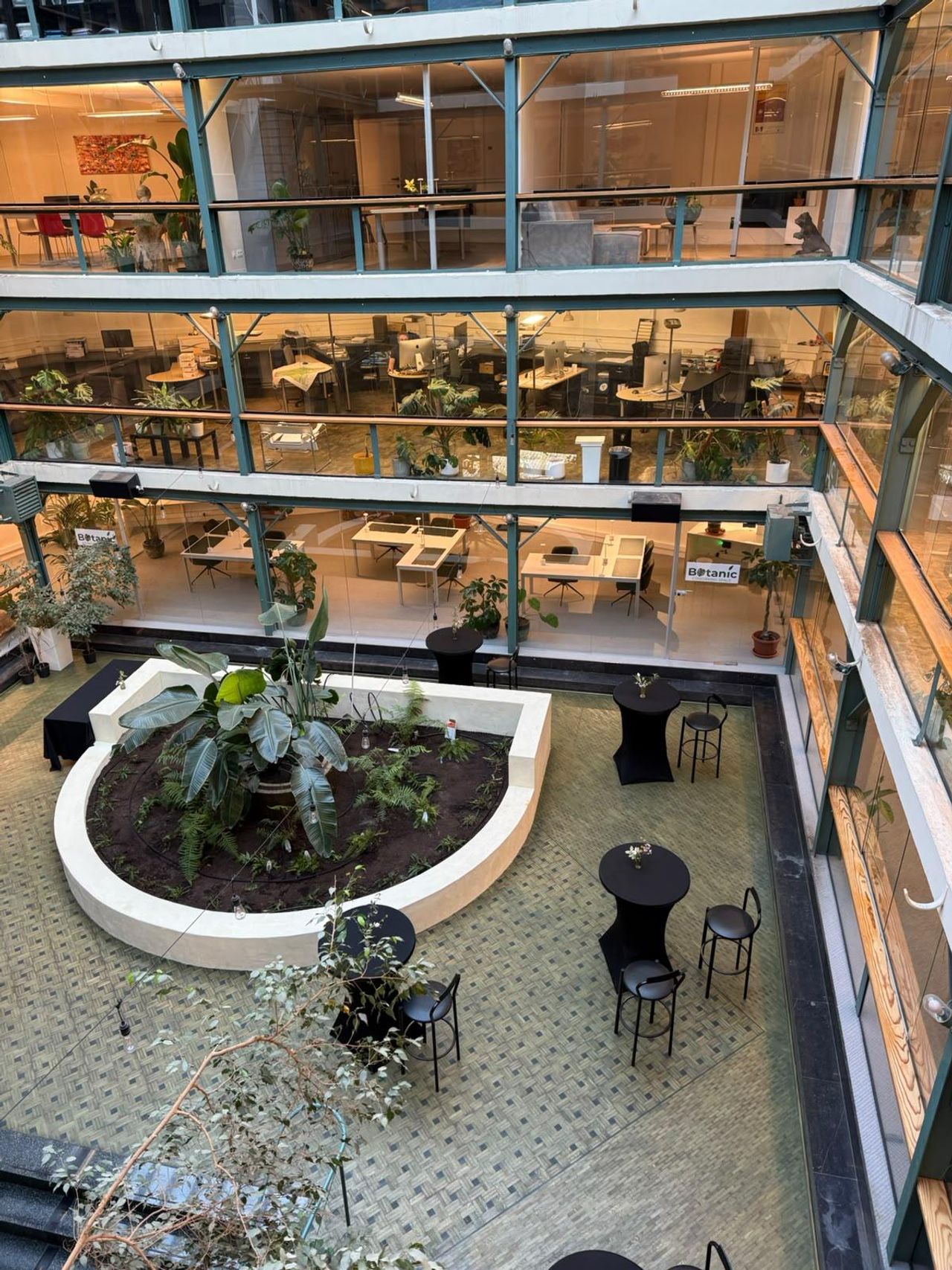 Rest der Welt  Büros auf Zeit The Botanic Atrium – Een unieke eventlocatie in het hart van Gent image 3