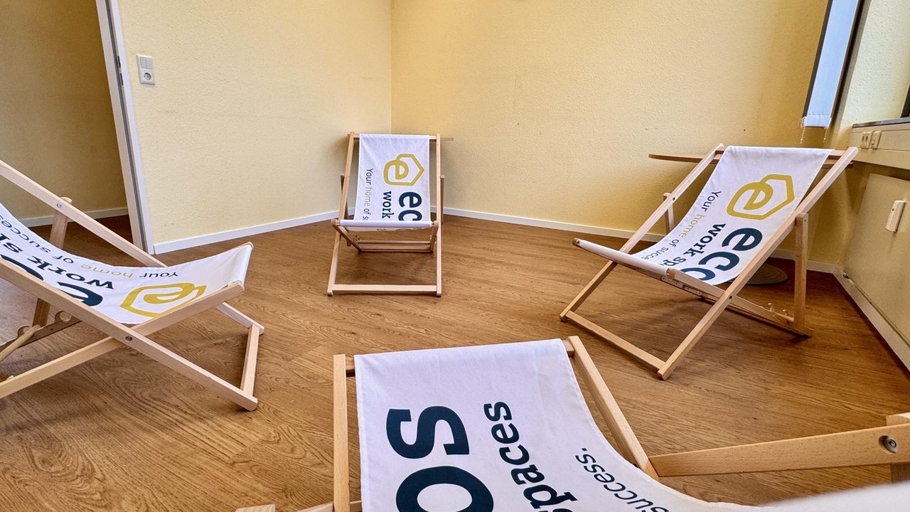 Hanover Kreatives Meeting Workshop spaces Meeting Area Sky image 6