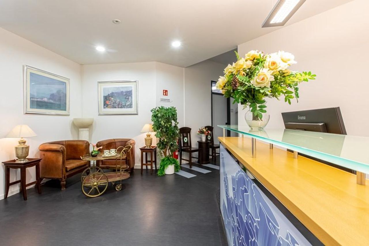 München Kundengespräch Veranstaltungsraum Konferenzraum 3: Mit Erfolg Seminare, Konferenzen,Präsenationen halten image 12