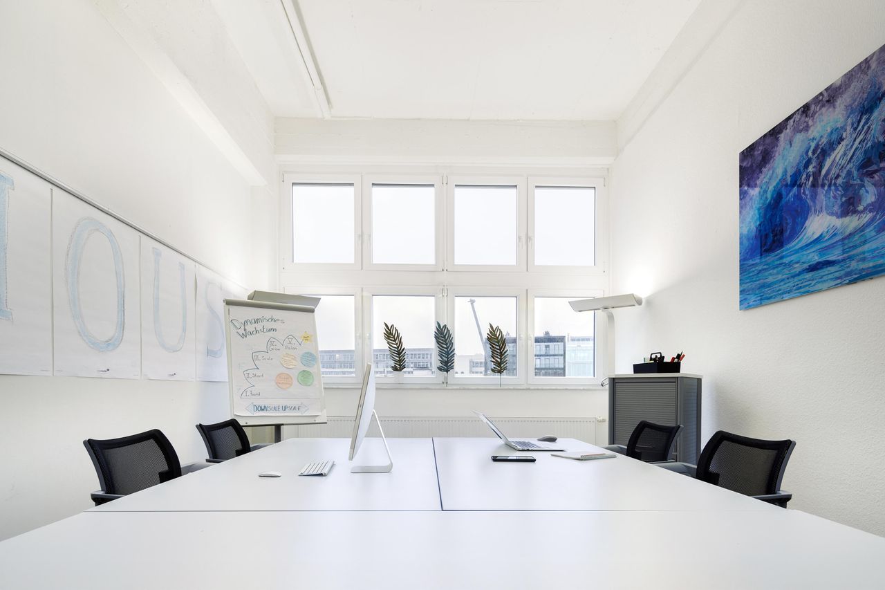 Düsseldorf Kunden-Meeting Meeting room Raum Havana image 0