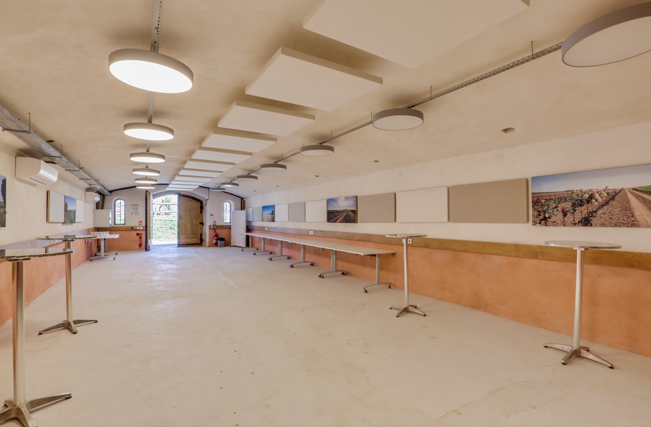 Lyon  Showroom Fort de Feyzin image 8