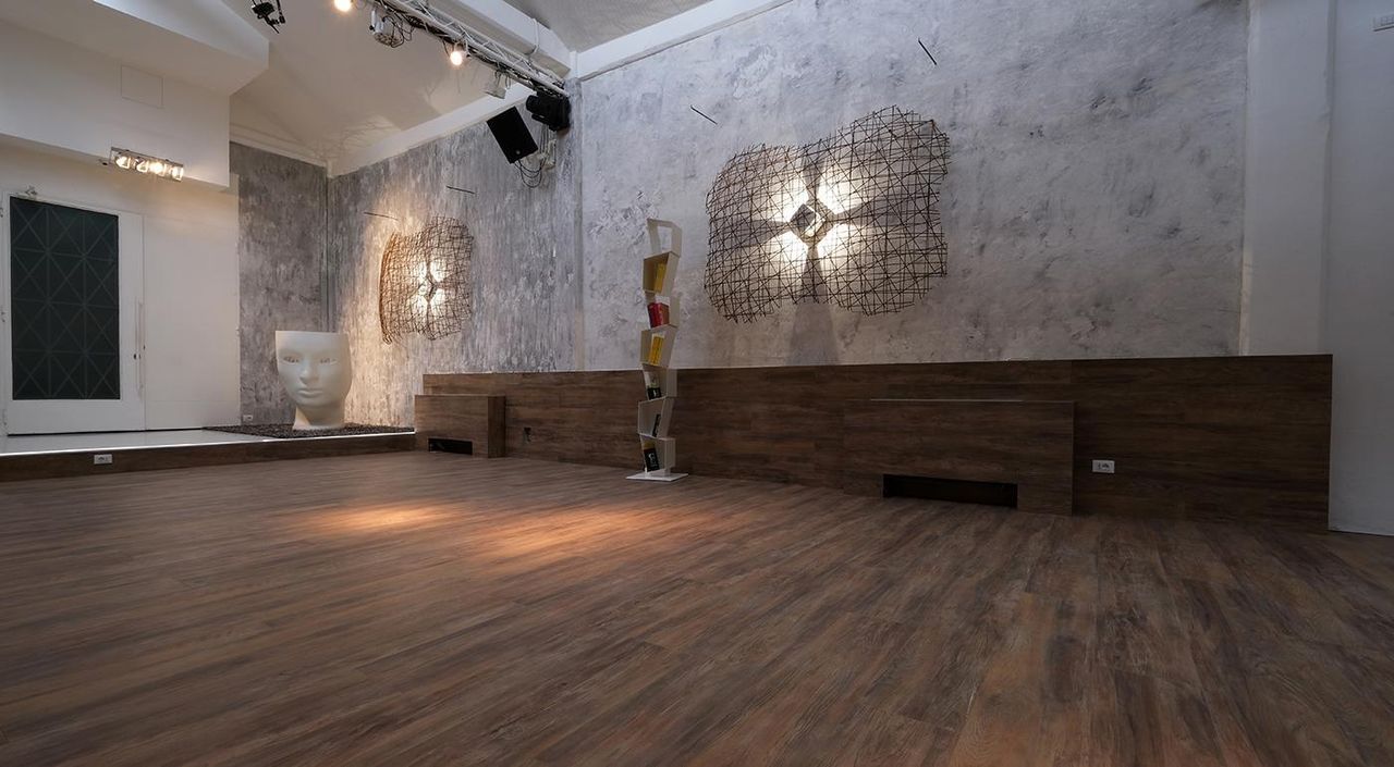 Milan Team Meeting Meeting room Light Space image 5